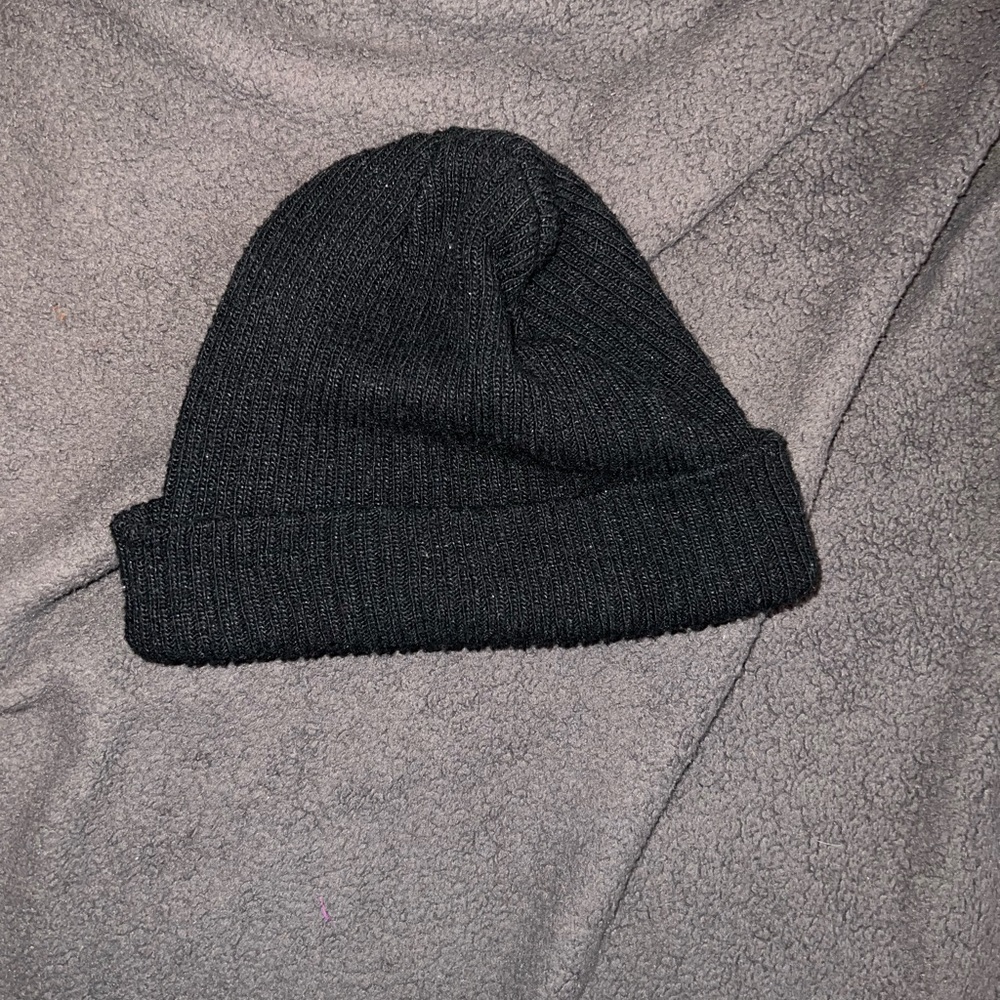 wildflower black beanie